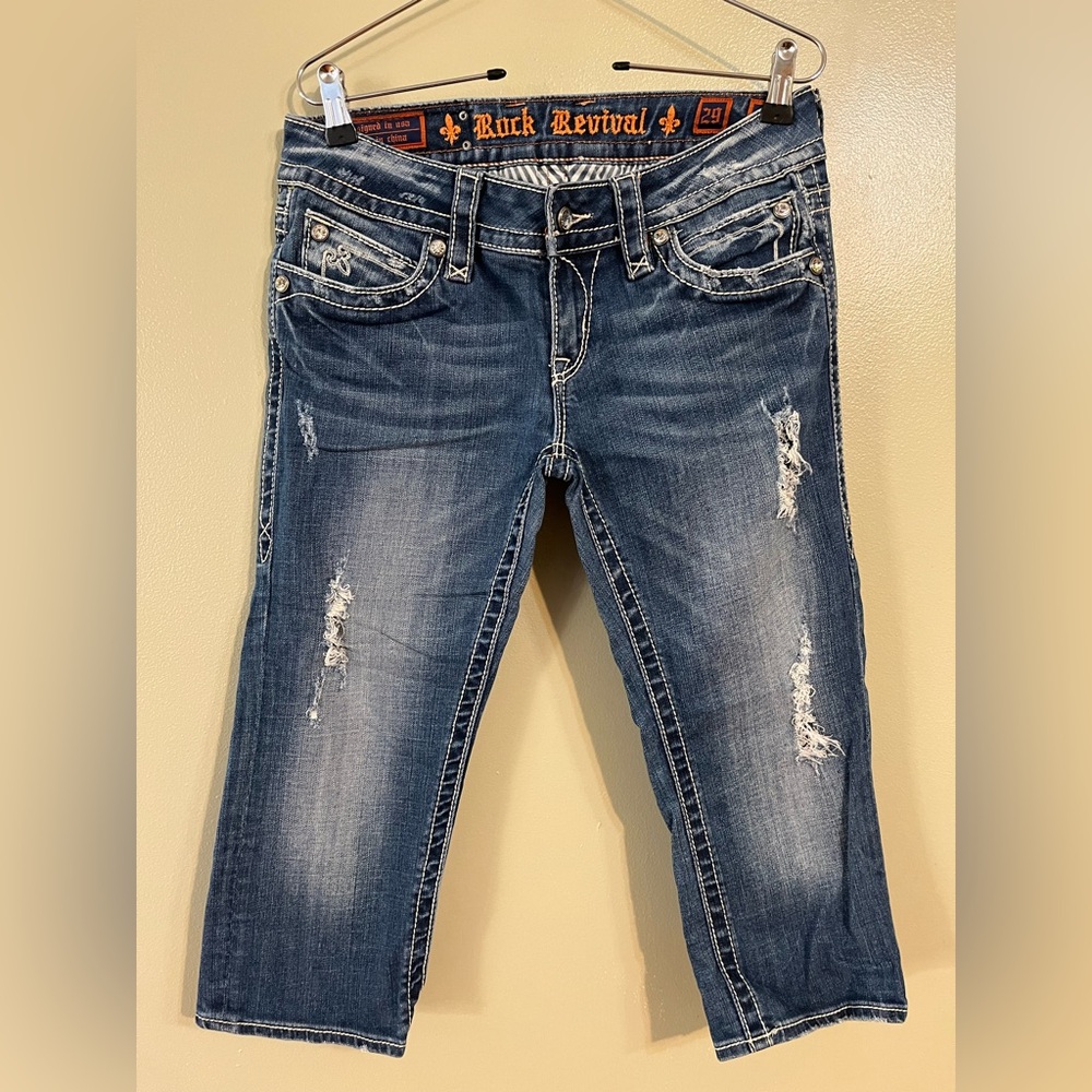 Rock Revival Noelle Capri  Women's Blue Jeans Size 29 (fits like a 28).